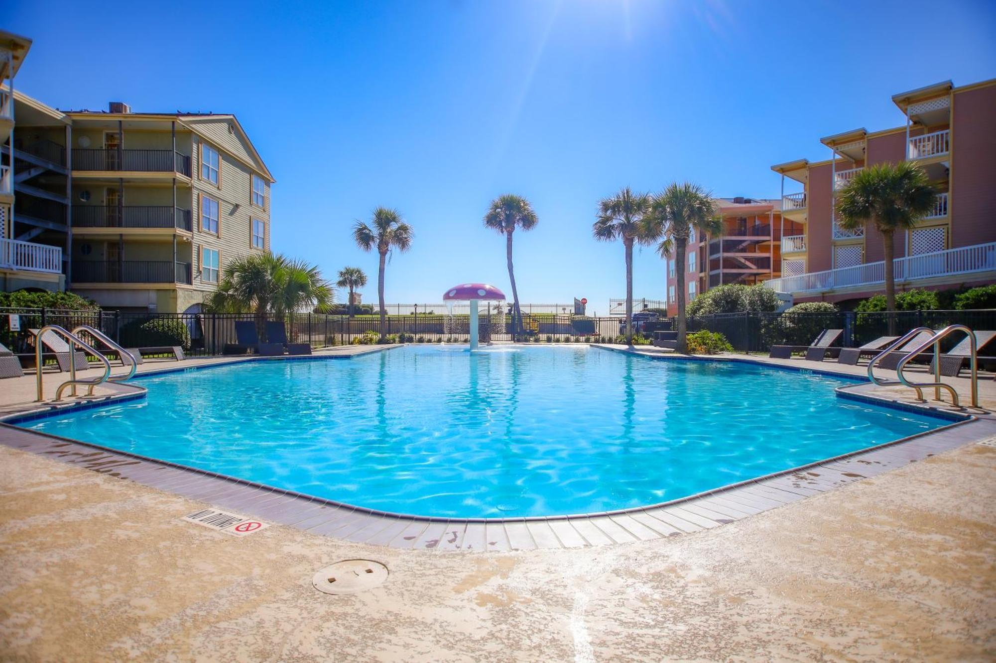 Sea-Renity Heated Pools Steps To The Beach Galveston Esterno foto